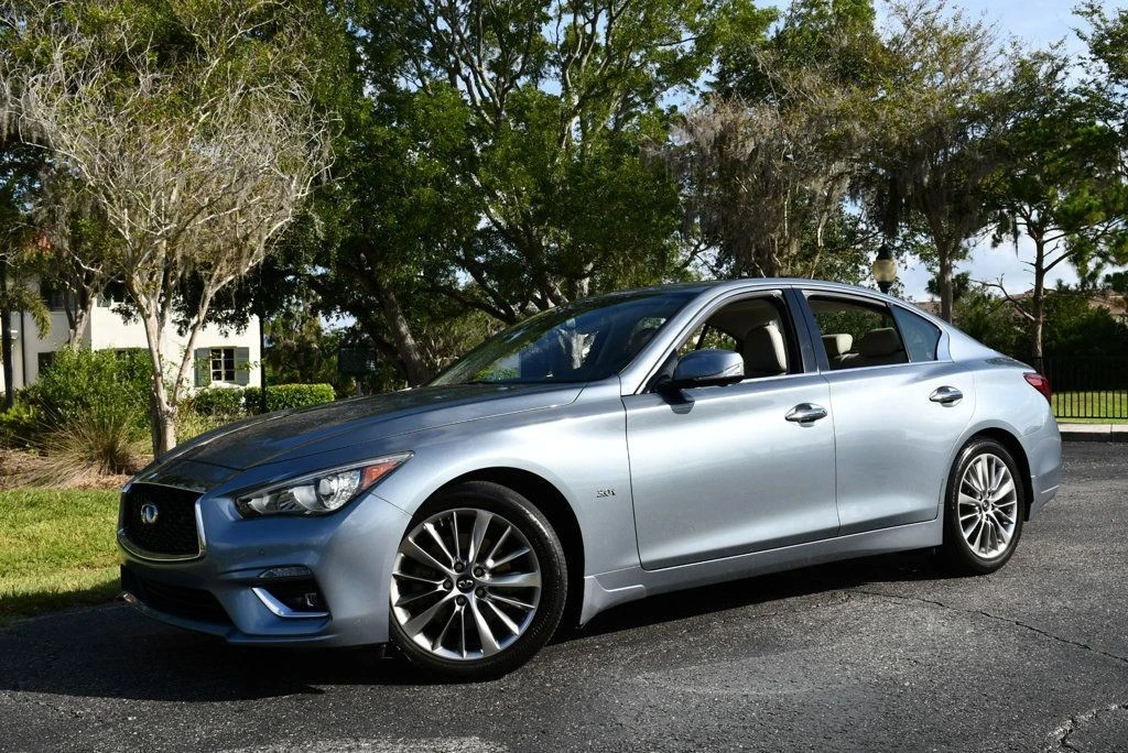2018 Infiniti Q50 - Image 2 of 31