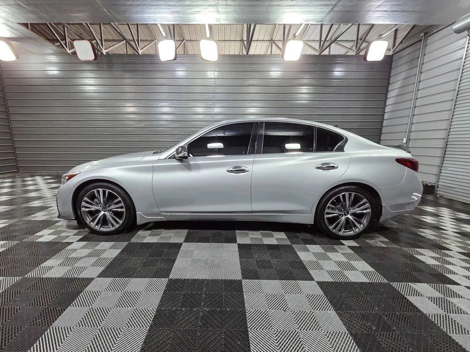 2018 Infiniti Q50 - Image 8 of 12