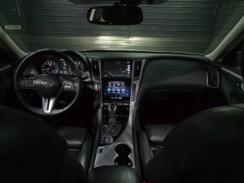 2018 Infiniti Q50 - Image 11 of 12