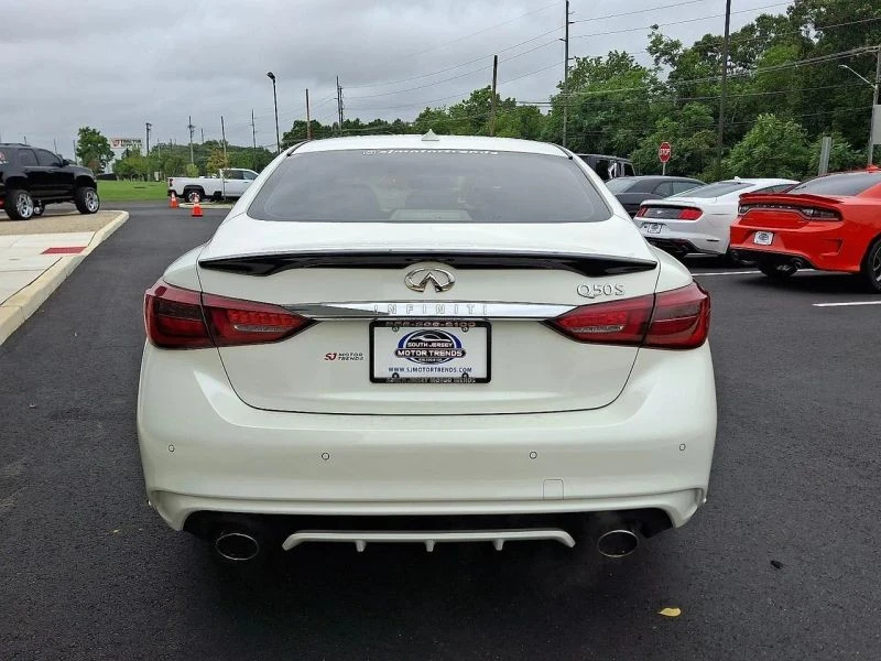 2018 Infiniti Q50 - Image 5 of 12