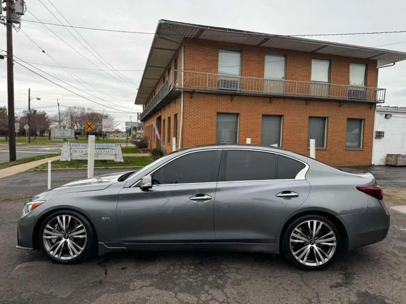 2018 Infiniti Q50 - Image 10 of 12