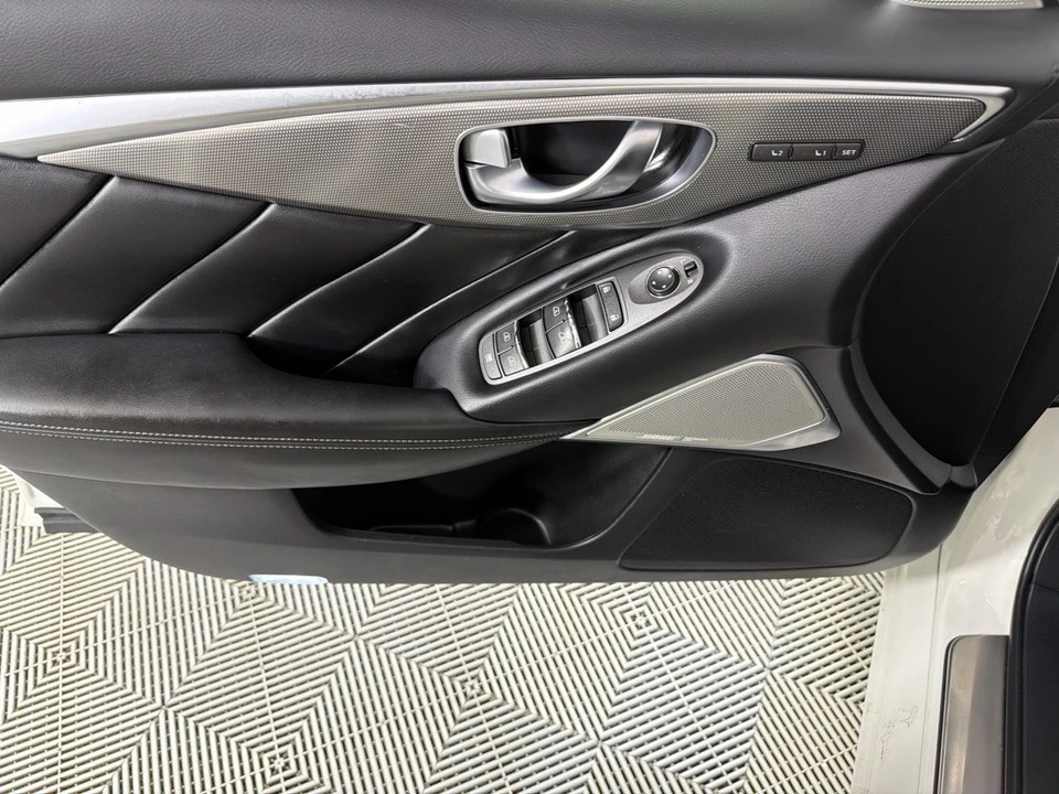 2018 Infiniti Q50 - Image 11 of 21