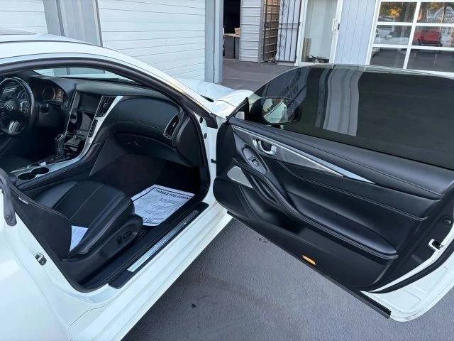 2018 Infiniti Q60 - Image 25 of 30