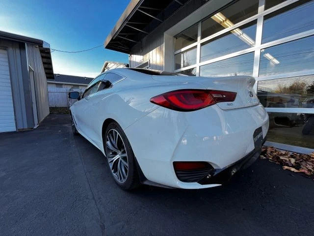 2018 Infiniti Q60 - Image 10 of 21