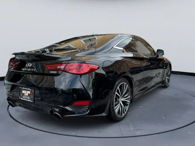 2018 Infiniti Q60 - Image 10 of 12