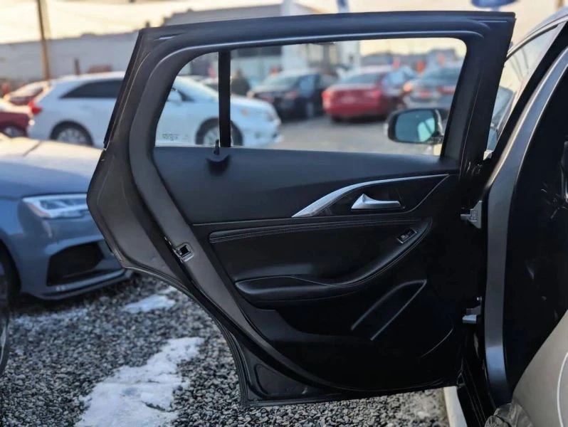 2018 Infiniti QX30 - Image 11 of 12