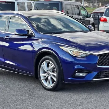 2018 Infiniti QX30 Premium