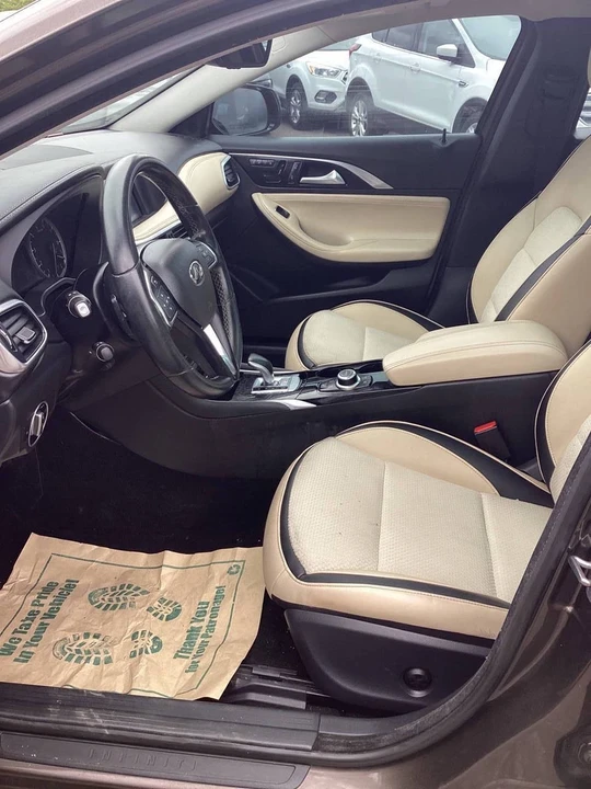 2018 Infiniti QX30 - Image 19 of 21