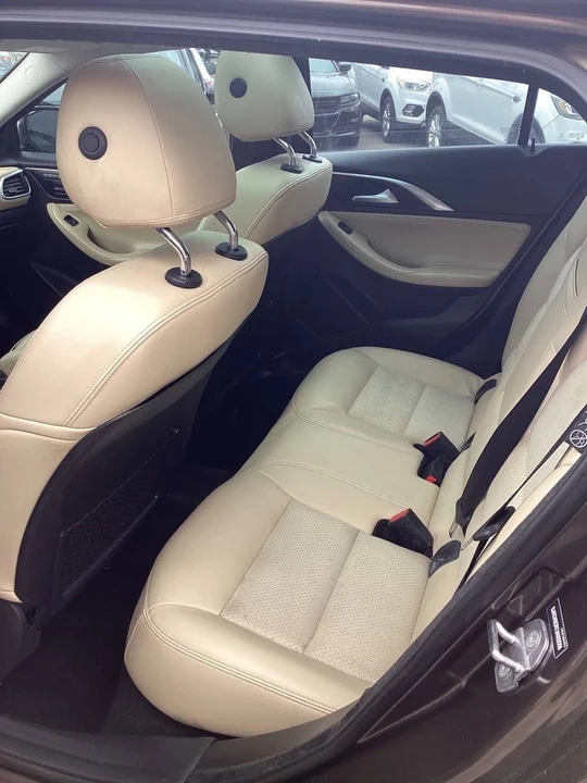 2018 Infiniti QX30 - Image 17 of 21