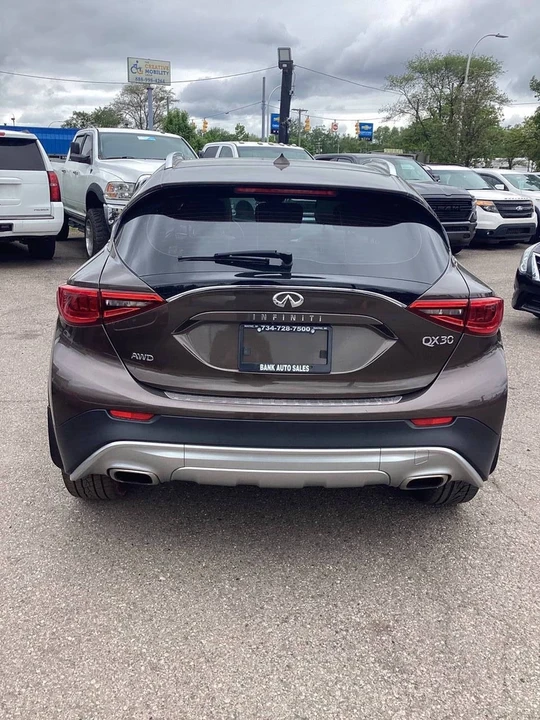 2018 Infiniti QX30 - Image 12 of 21