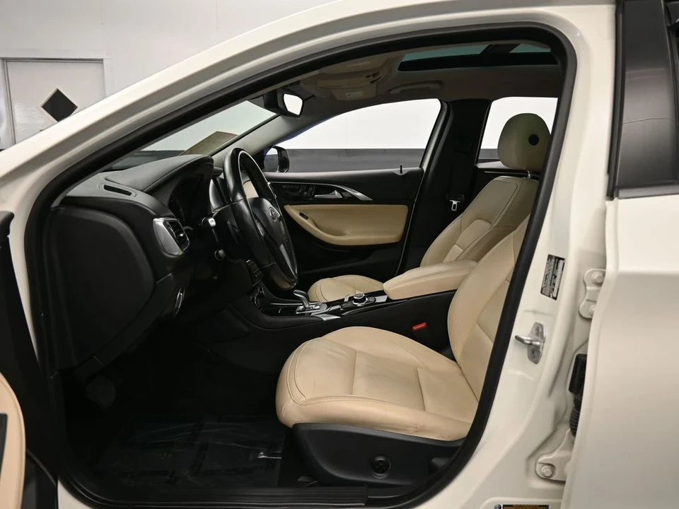 2018 Infiniti QX30 - Image 12 of 12