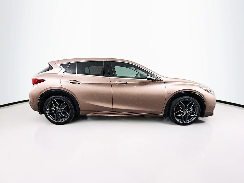 2018 Infiniti QX30 - Image 9 of 21