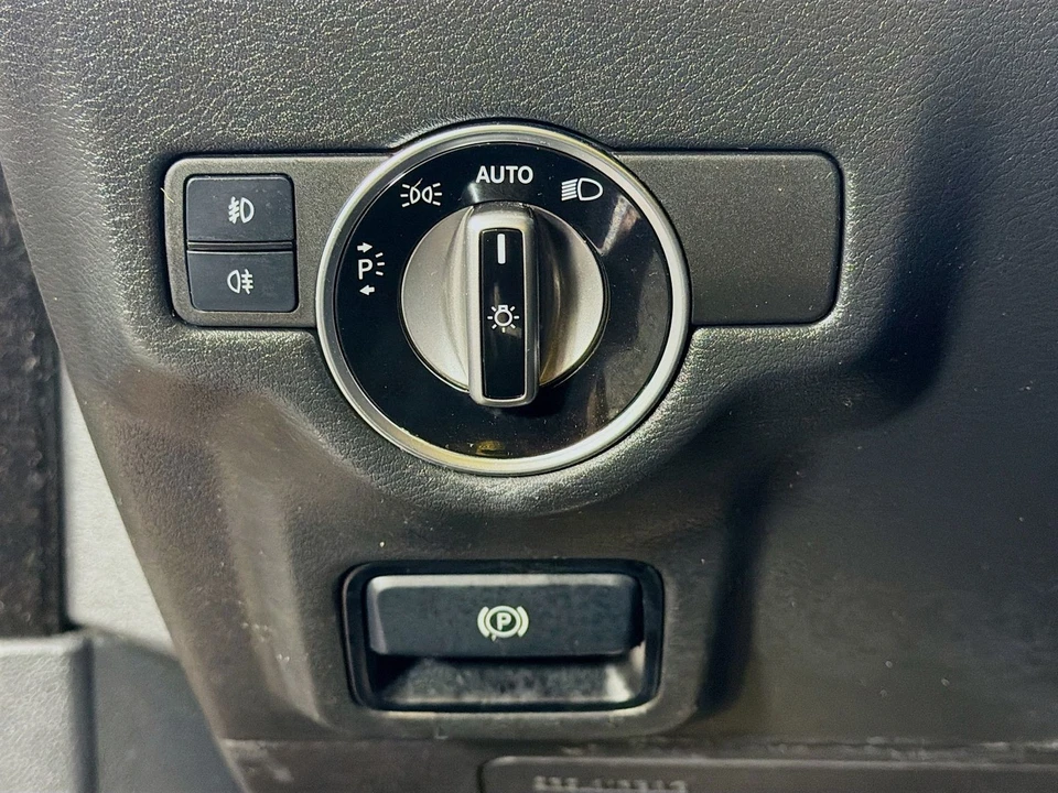 2018 Infiniti QX30 - Image 12 of 21