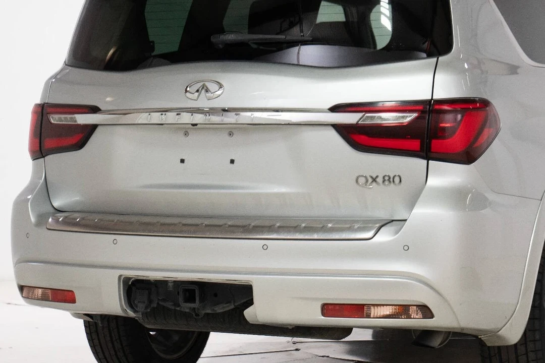 2018 Infiniti QX80 - Image 16 of 21