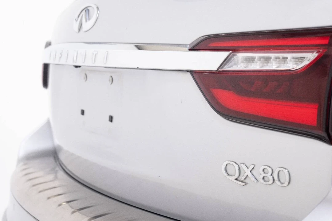 2018 Infiniti QX80 - Image 19 of 21
