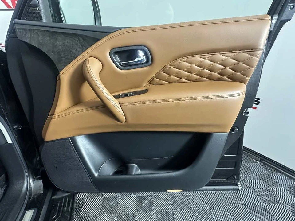 2018 Infiniti QX80 - Image 16 of 21