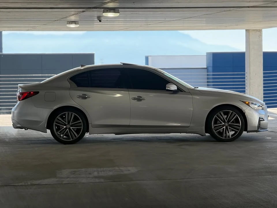2018 Infiniti Q50 - Image 8 of 17