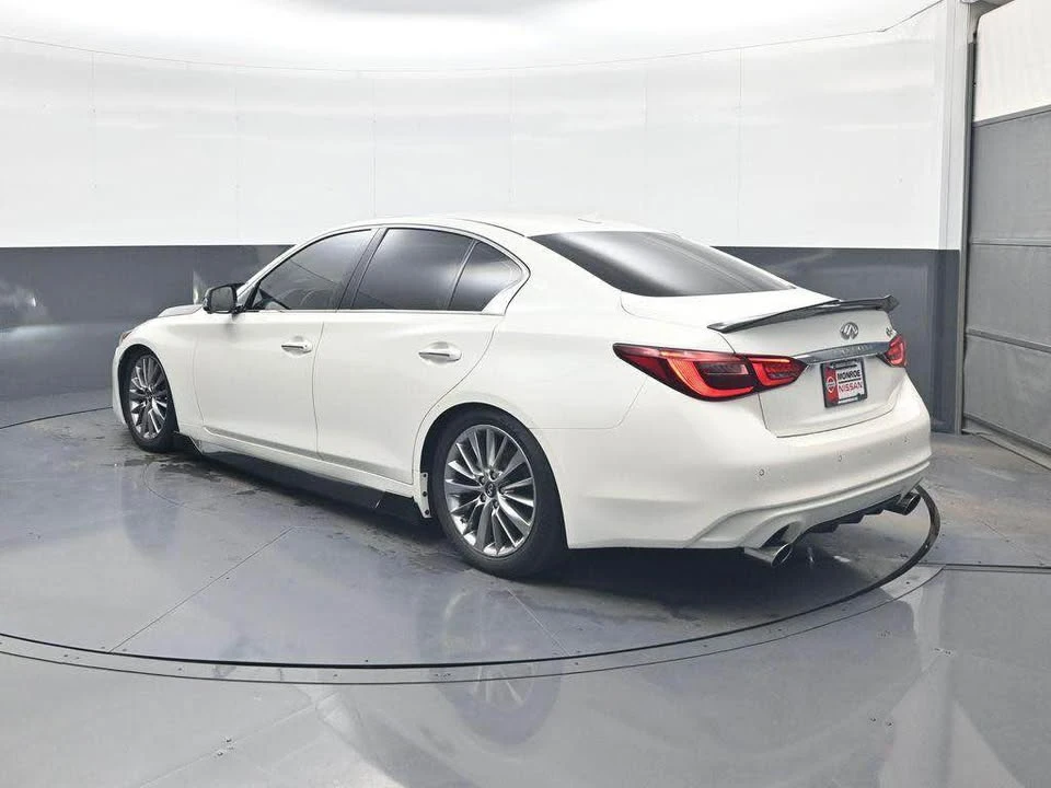 2018 Infiniti Q50 - Image 3 of 9