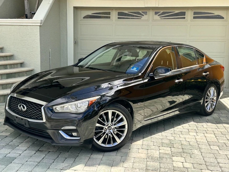2018 Infiniti Q50 - Image 4 of 21