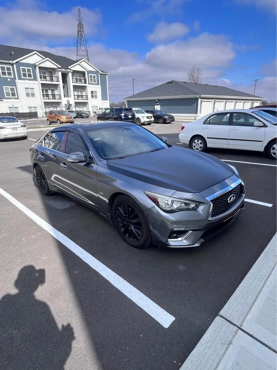 2018 Infiniti Q50 - Image 2 of 15