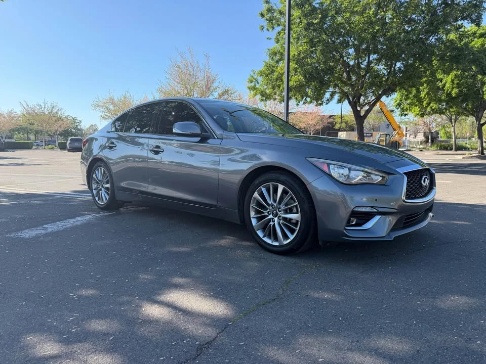 2018 Infiniti Q50 - Image 2 of 13