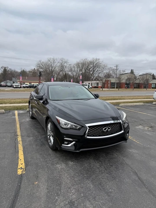 2018 Infiniti Q50 - Image 2 of 13