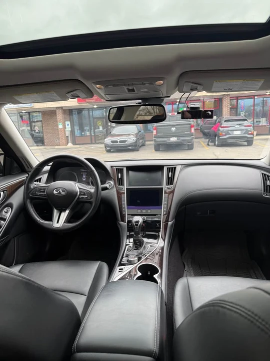 2018 Infiniti Q50 - Image 9 of 13