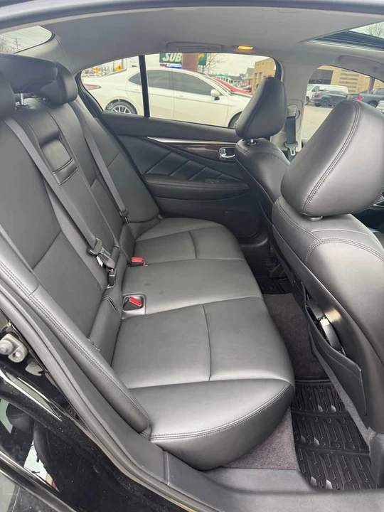 2018 Infiniti Q50 - Image 8 of 13