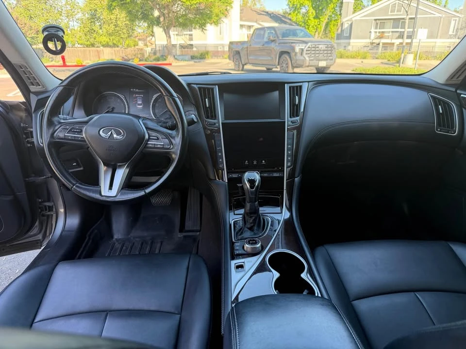 2018 Infiniti Q50 - Image 12 of 13