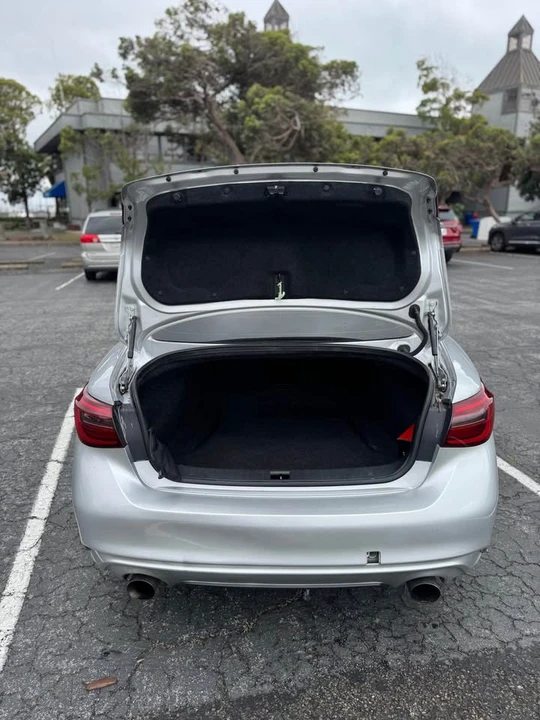 2018 Infiniti Q50 - Image 10 of 19