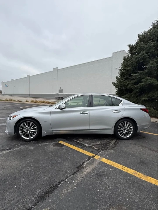 2018 Infiniti Q50 - Image 2 of 20