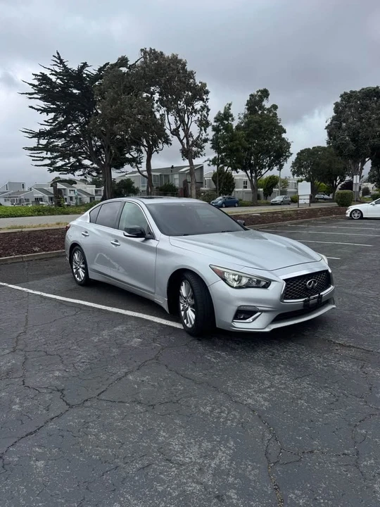 2018 Infiniti Q50 - Image 2 of 19