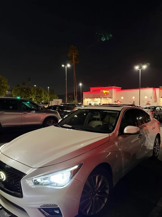 2018 Infiniti Q50 - Image 3 of 8