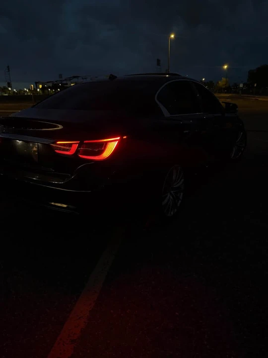 2018 Infiniti Q50 - Image 2 of 3