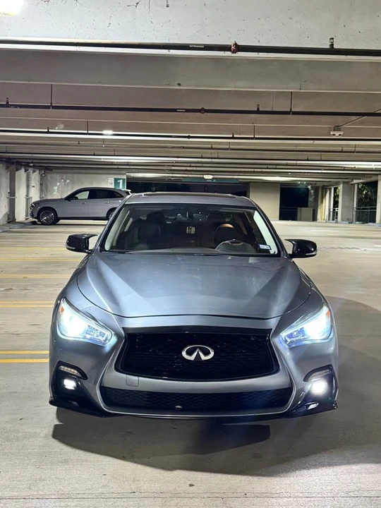 2018 Infiniti Q50 - Image 2 of 17
