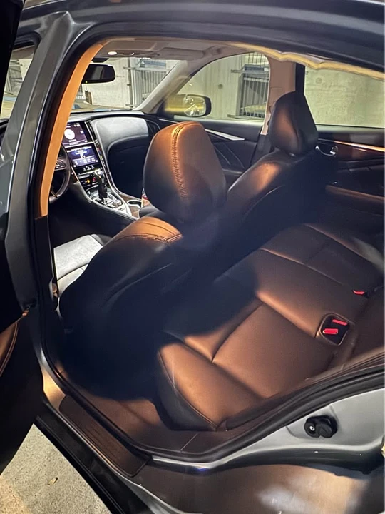 2018 Infiniti Q50 - Image 10 of 17