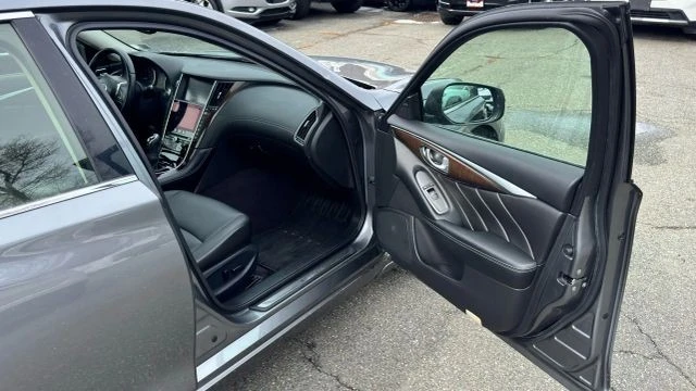 2018 Infiniti Q50 - Image 17 of 31