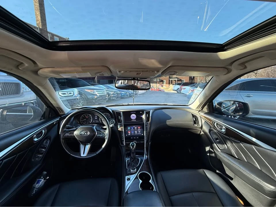 2018 Infiniti Q50 - Image 12 of 15