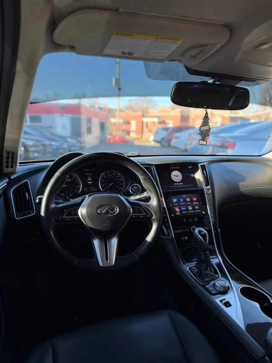 2018 Infiniti Q50 - Image 11 of 15