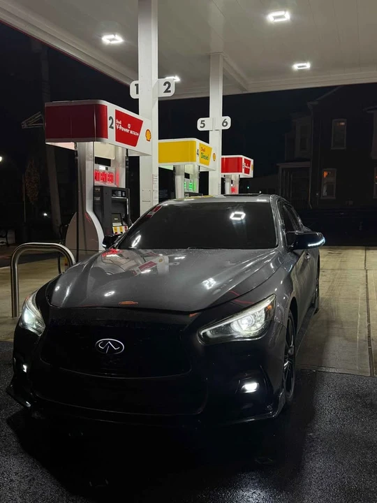 2018 Infiniti Q50 - Image 2 of 8