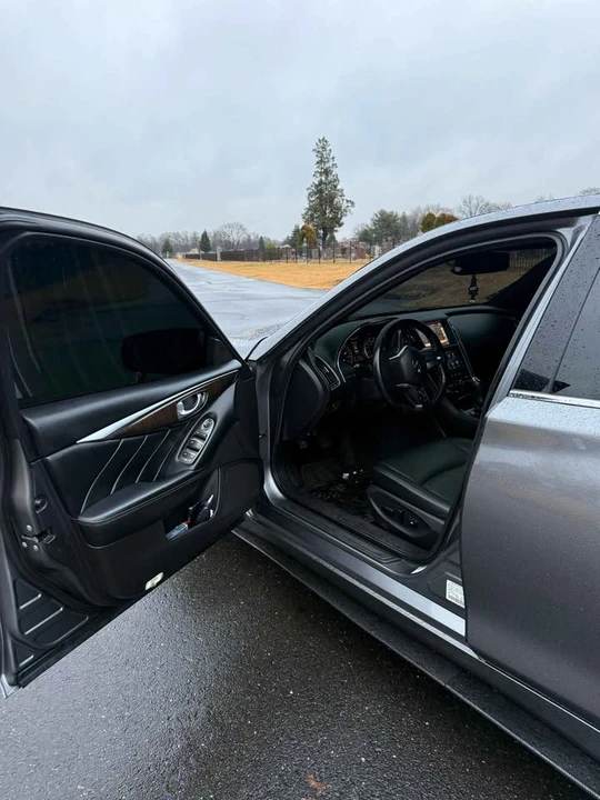 2018 Infiniti Q50 - Image 3 of 8