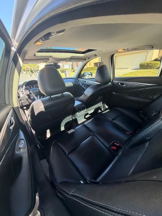 2018 Infiniti Q50 - Image 9 of 20