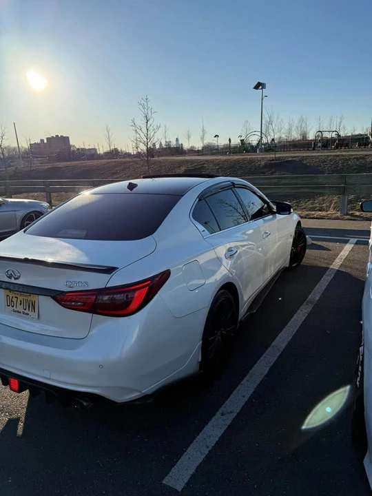 2018 Infiniti Q50 - Image 10 of 17