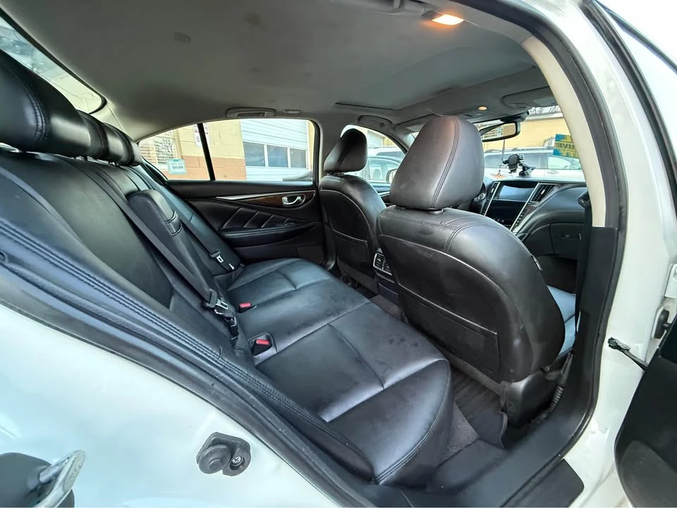 2018 Infiniti Q50 - Image 10 of 11