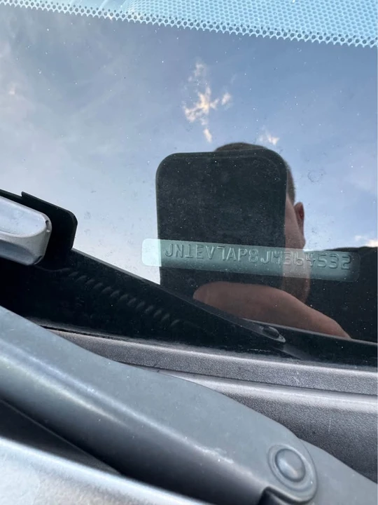 2018 Infiniti Q50 - Image 2 of 20