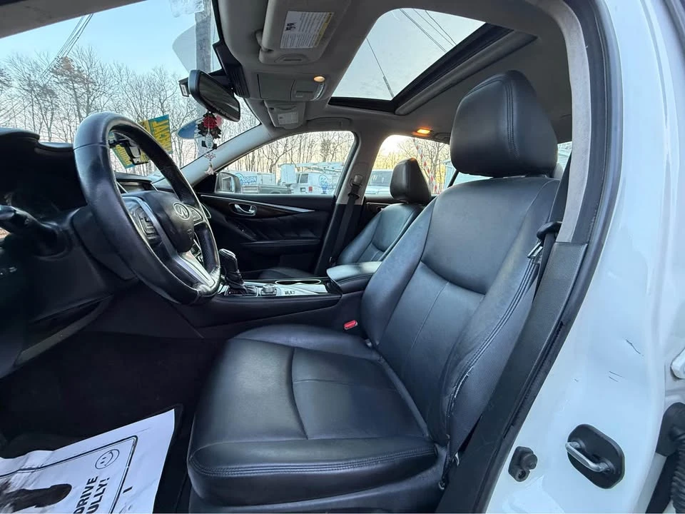 2018 Infiniti Q50 - Image 8 of 11