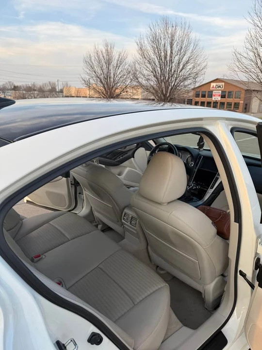 2018 Infiniti Q50 - Image 8 of 13