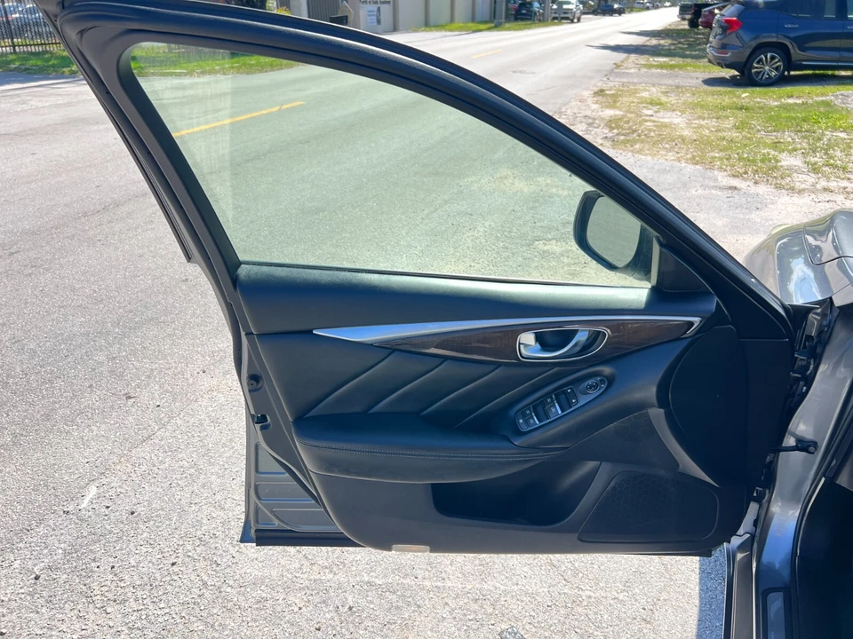 2018 Infiniti Q50 - Image 13 of 25