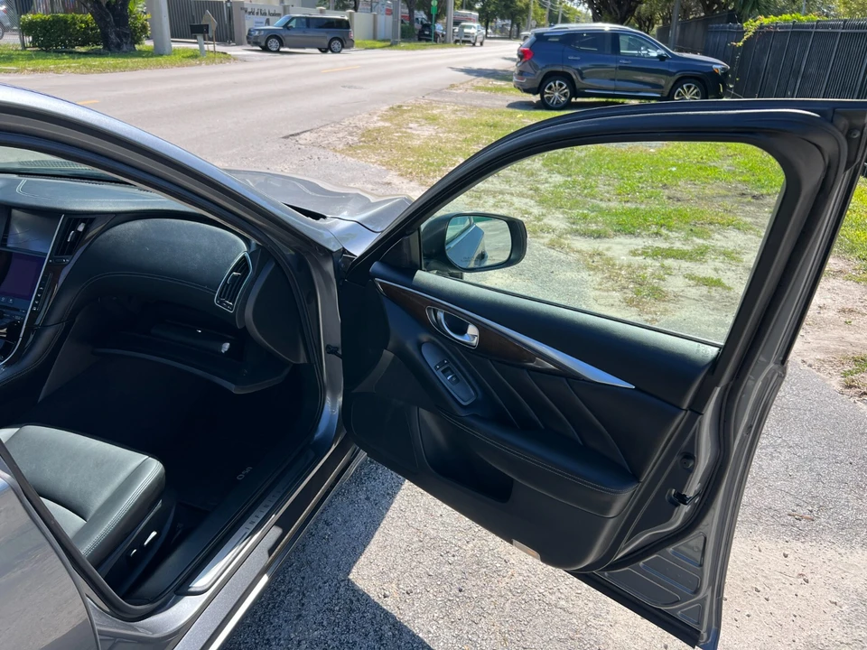 2018 Infiniti Q50 - Image 17 of 25