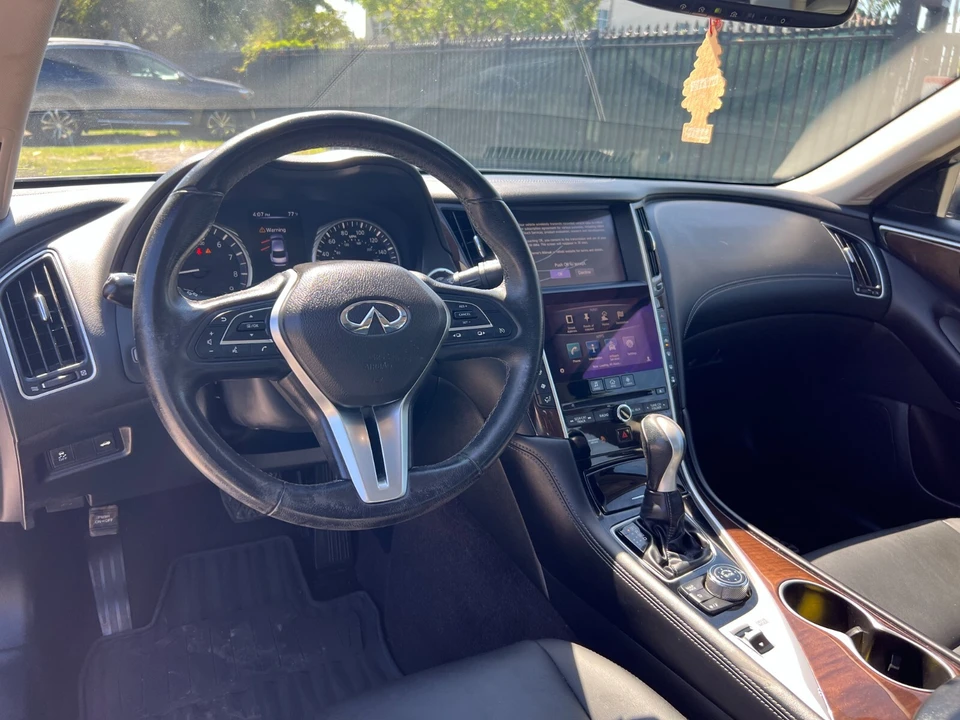 2018 Infiniti Q50 - Image 18 of 25